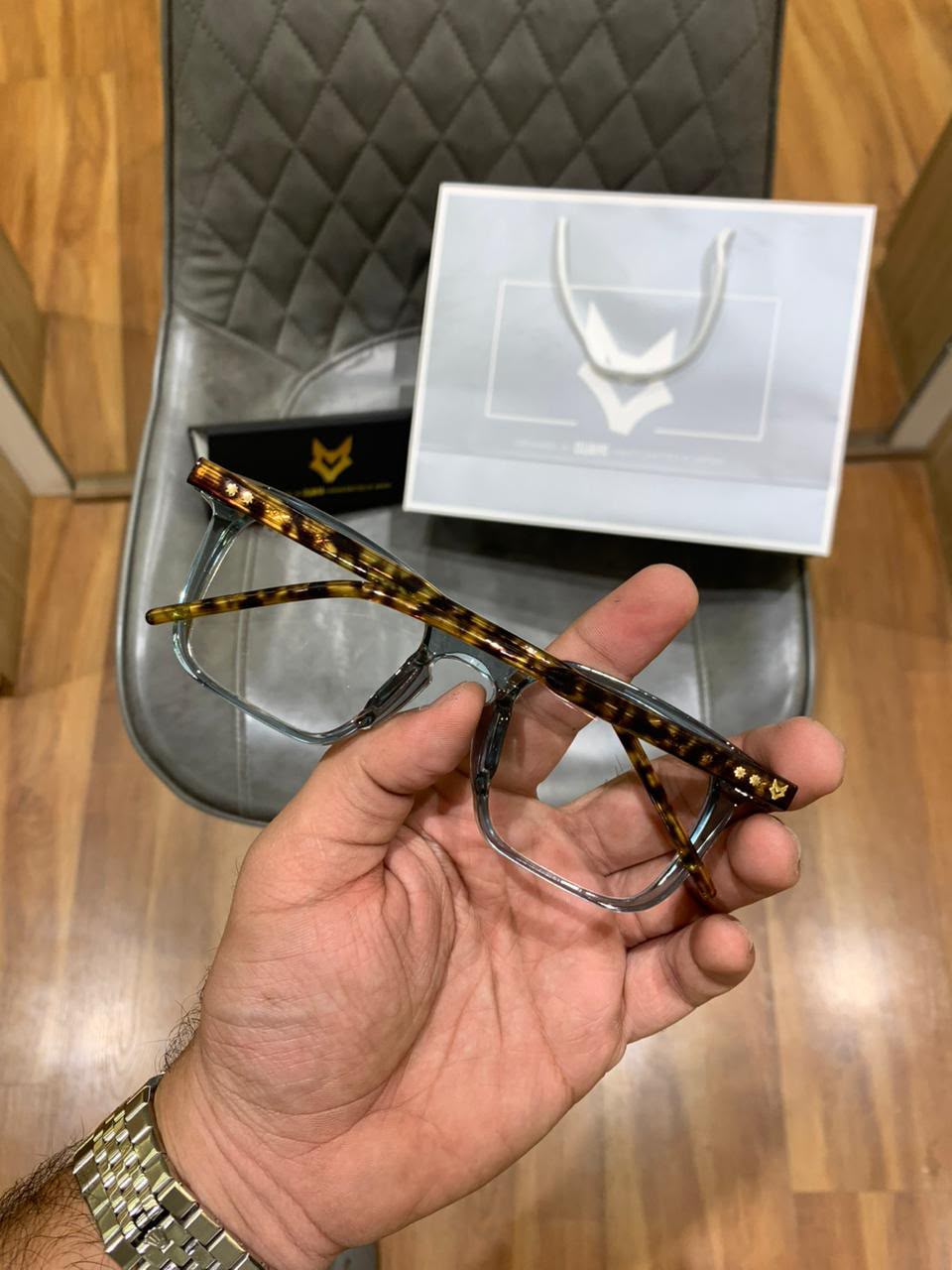Mair_o 107 blue tiger plano