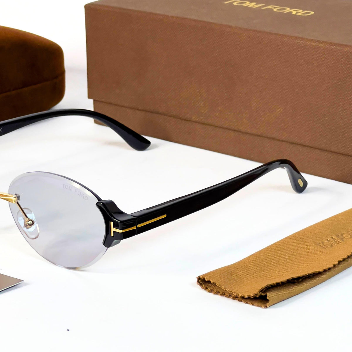 Tomfor_d 205 Gold Plano (Photo Chromic Lenses)