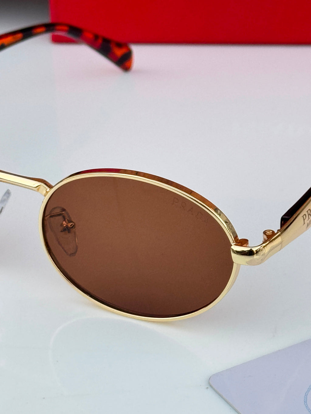 Prad_a 8007 Gold Brown