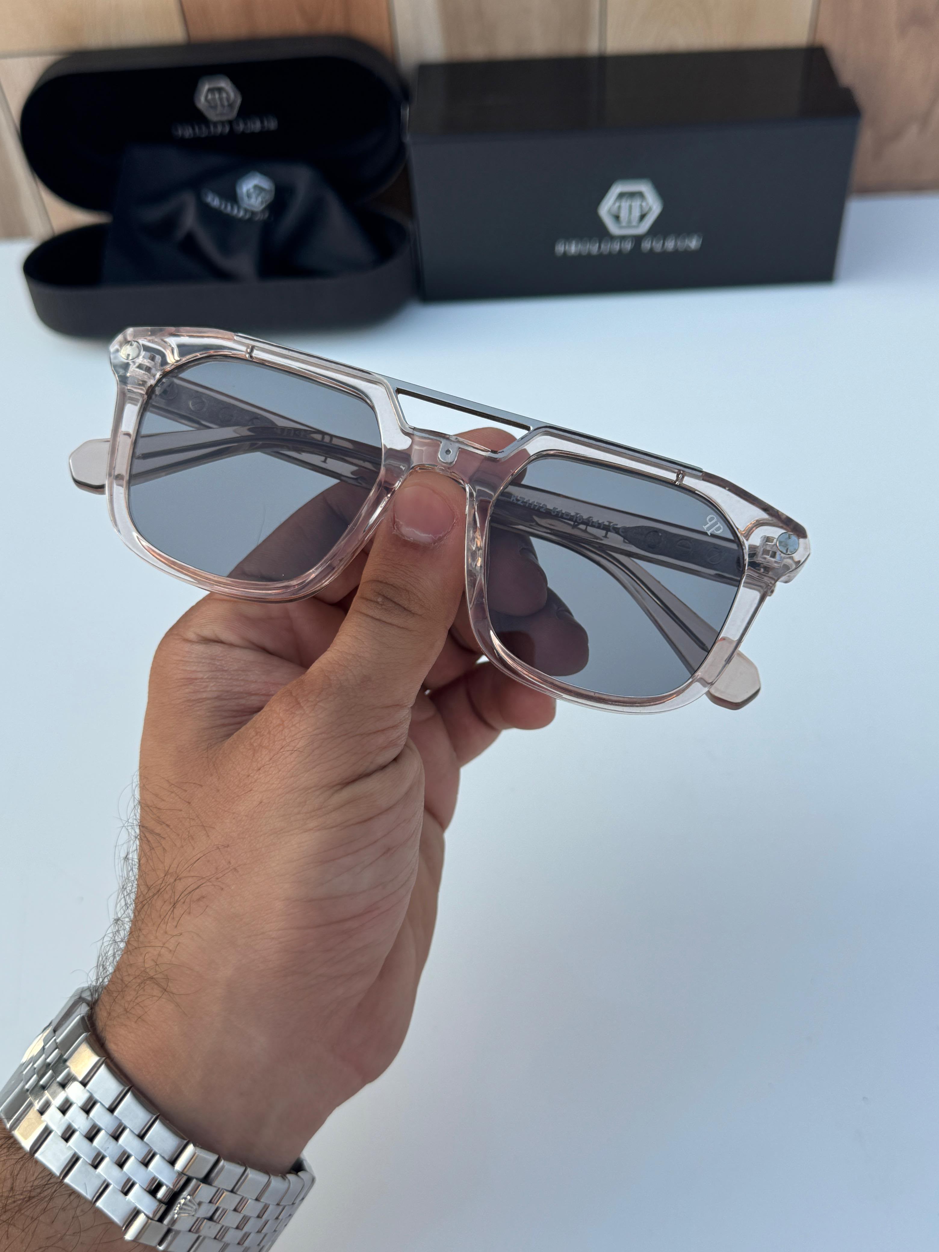 Phi_lippe Plein 1172 Peach Grey