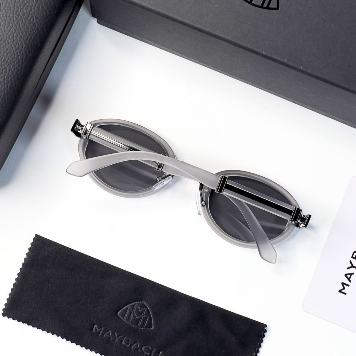 Maybac_h 99279 Grey