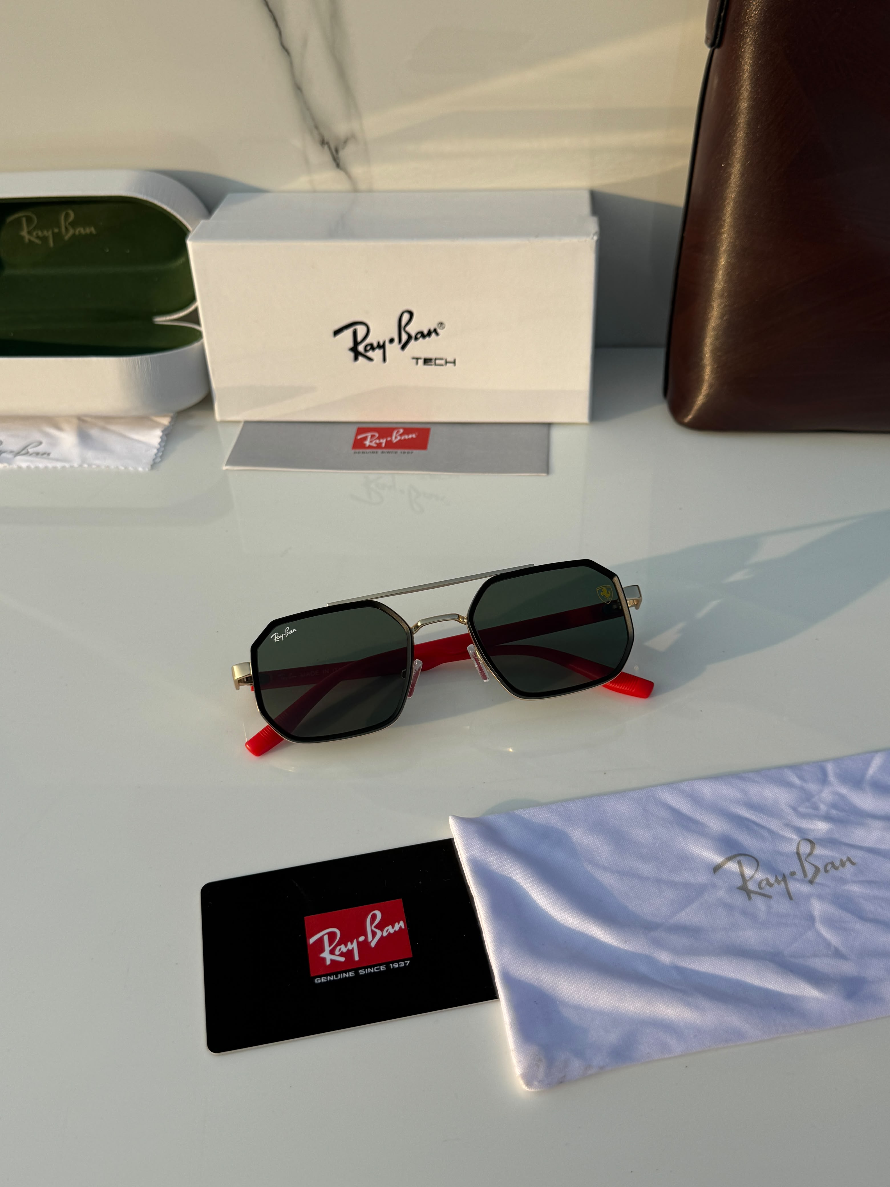 Rayba_n 8820 Gold Green