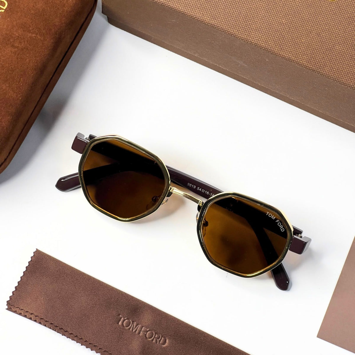 Tomfor_d 9819 Gold Brown