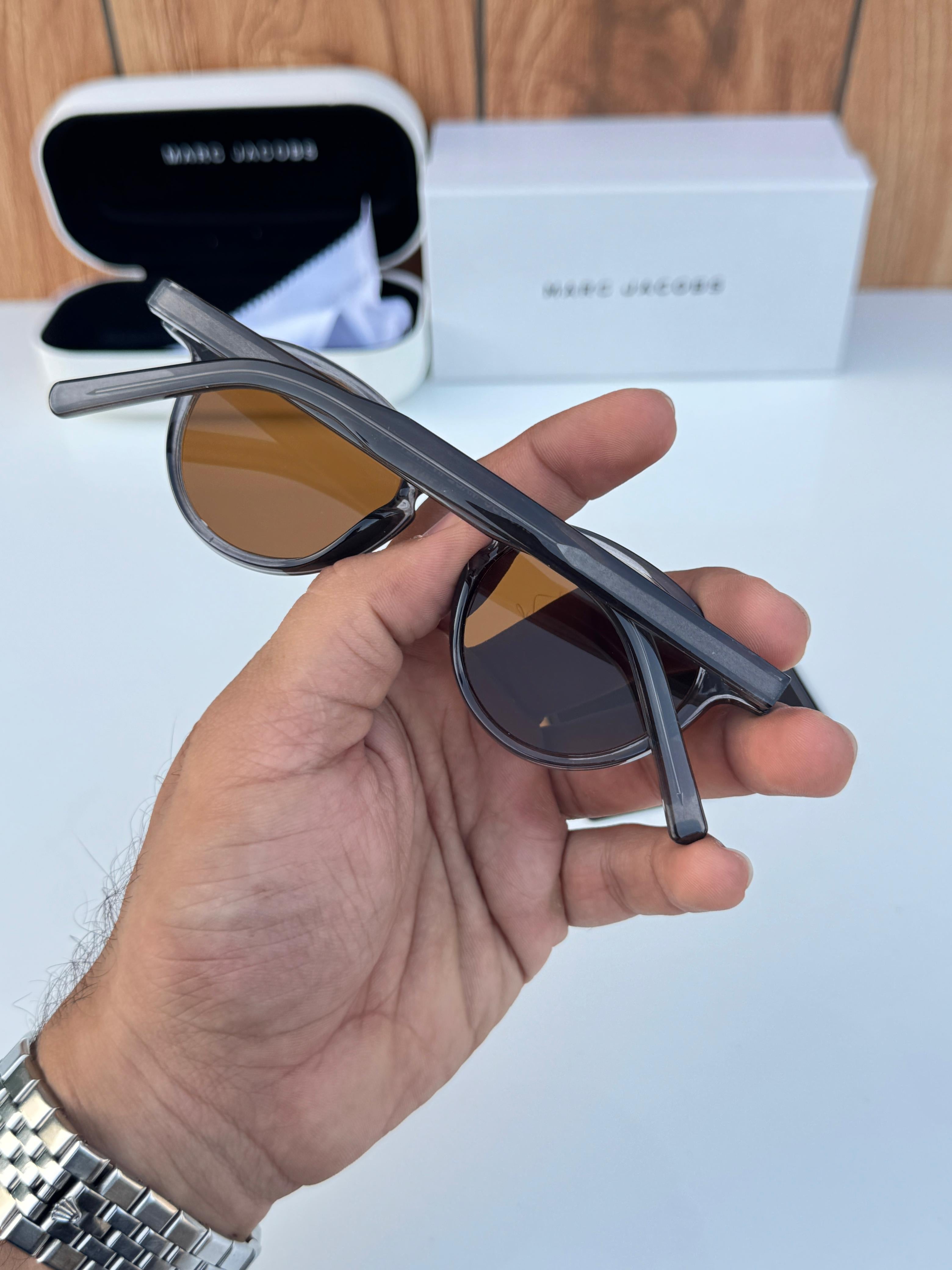Marc_Jacobs 1103 Grey Brown