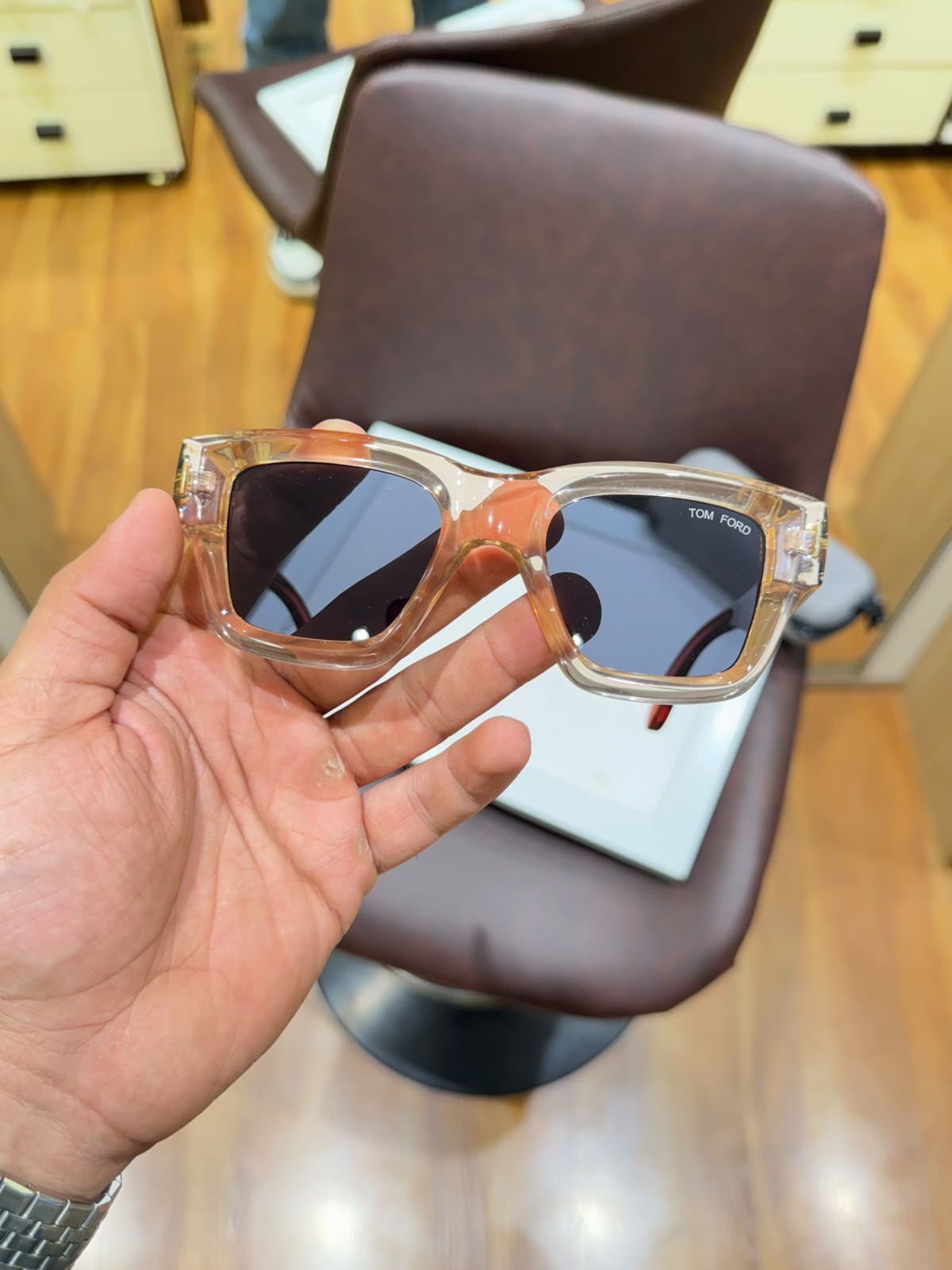 Tomfor_d 4184 Peach Black Cherry