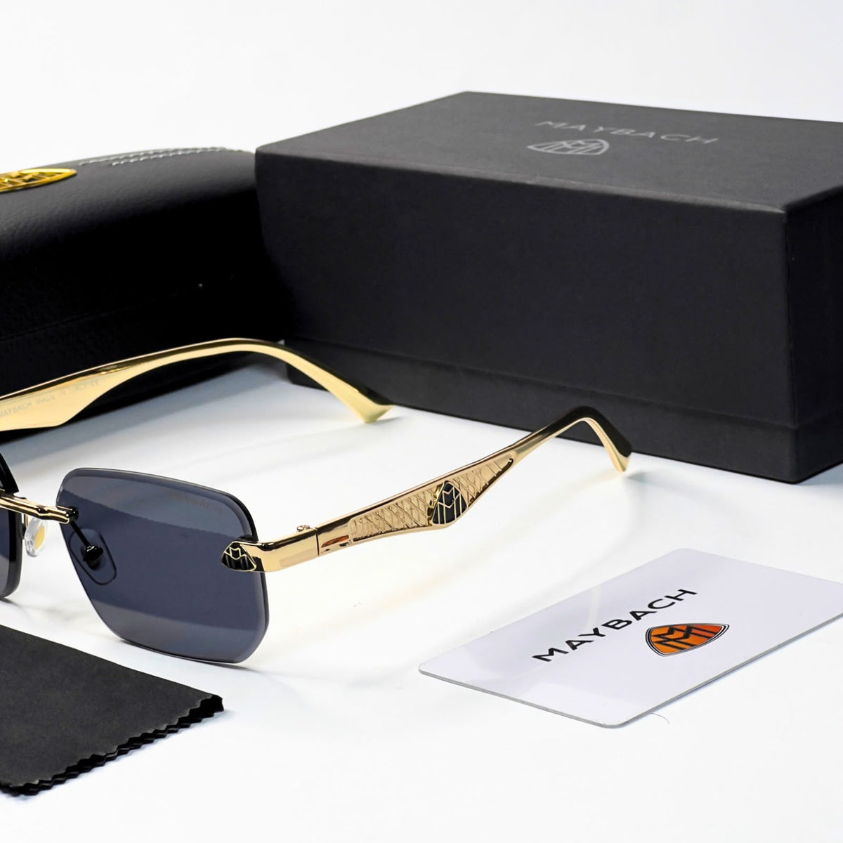 Maybac_h 9840 Gold Black