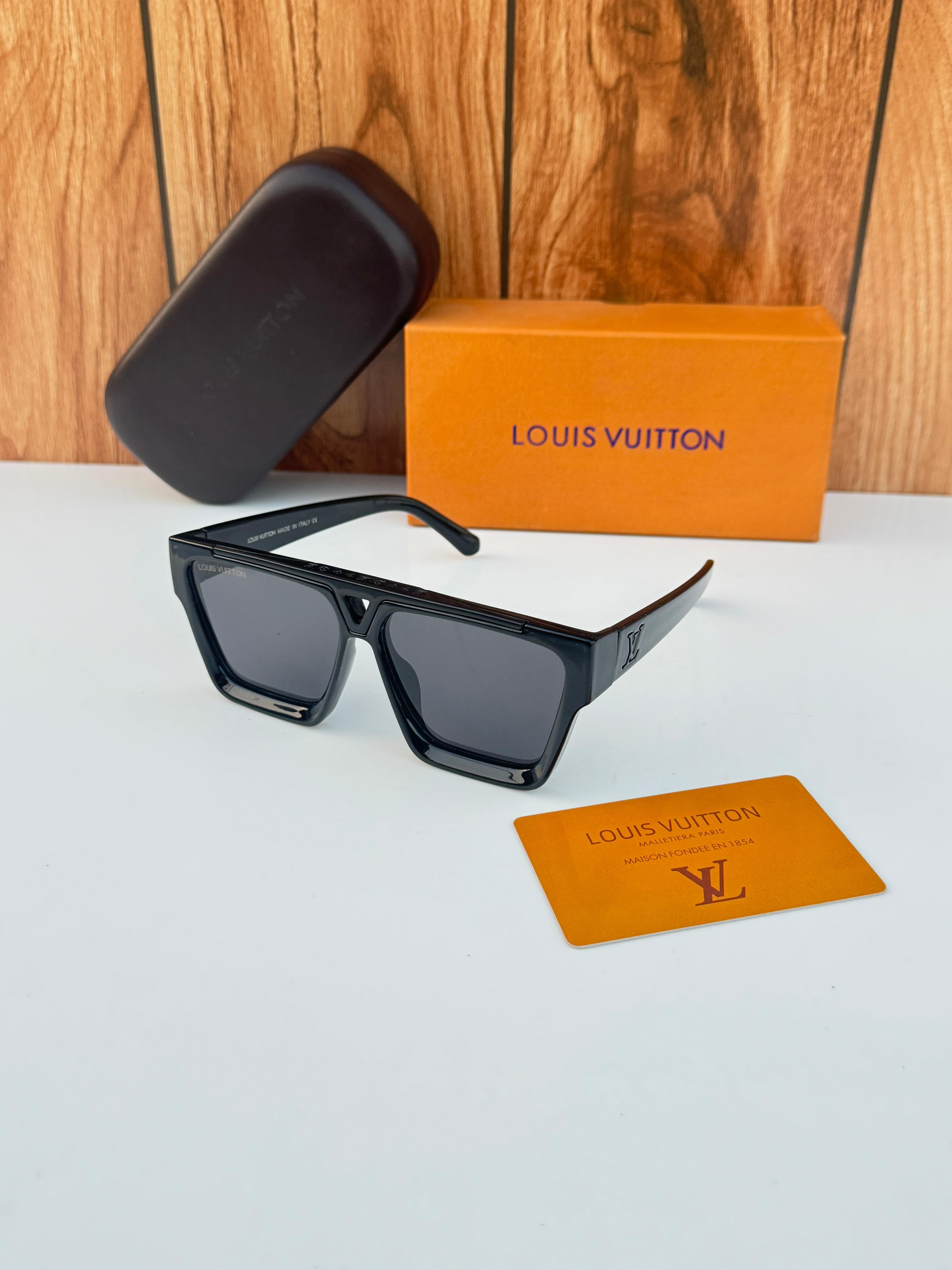 Louis_Vuitton 6129 Full Black