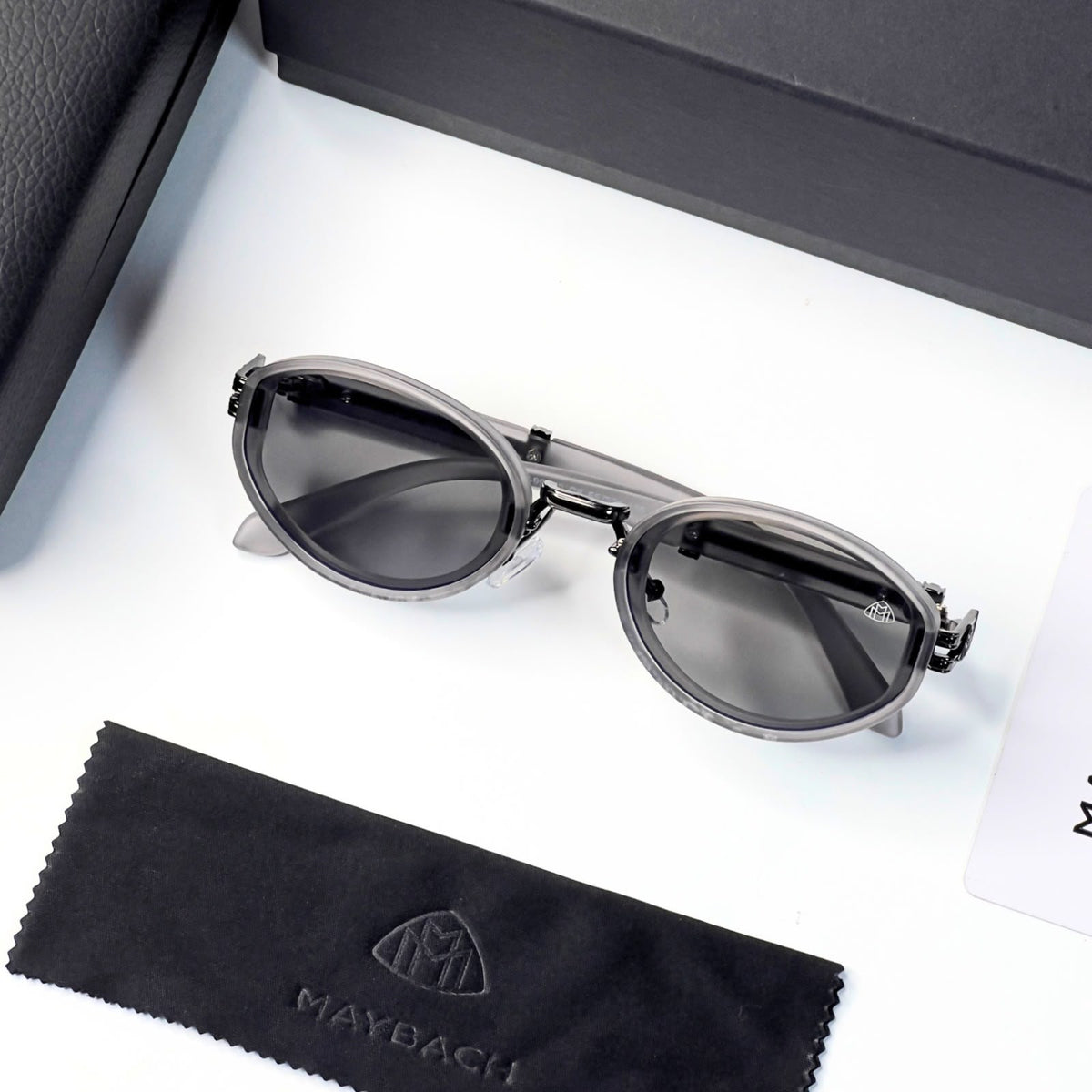 Maybac_h 99279 Grey