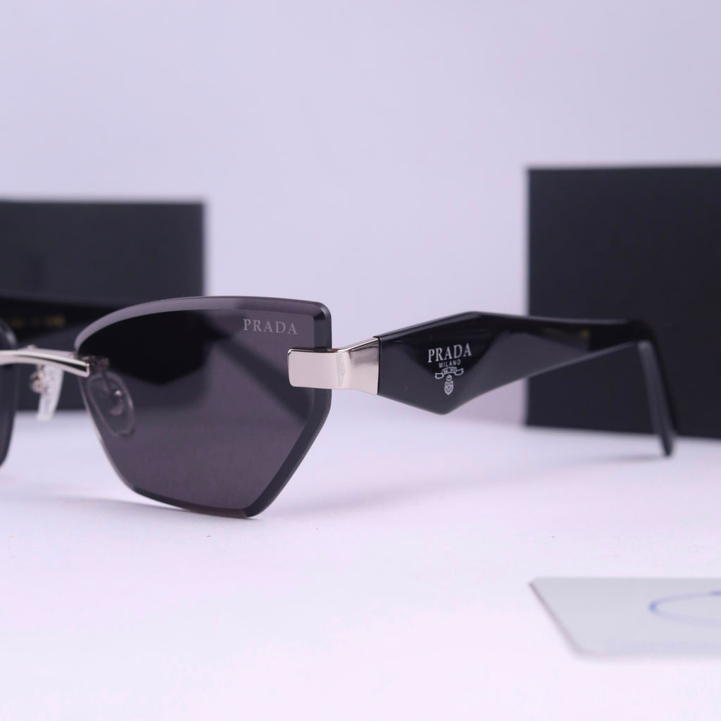 Prad_a 210 Silver Black