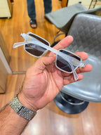 Prad_a 7381 White Black