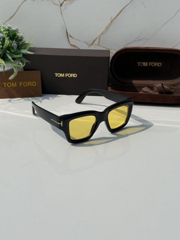 TomFord 4184 Black/Yellow Premium Sunglass