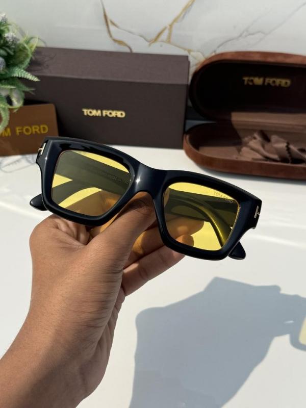 TomFord 4184 Black/Yellow Premium Sunglass