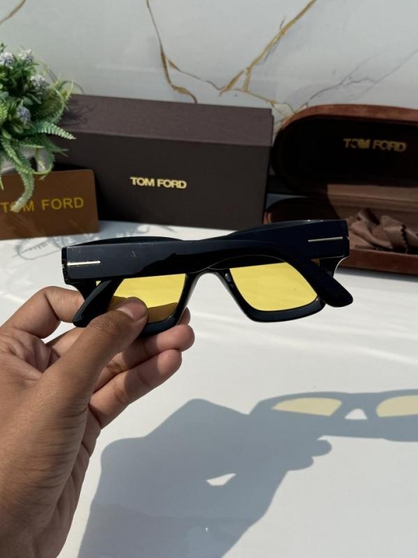TomFord 4184 Black/Yellow Premium Sunglass