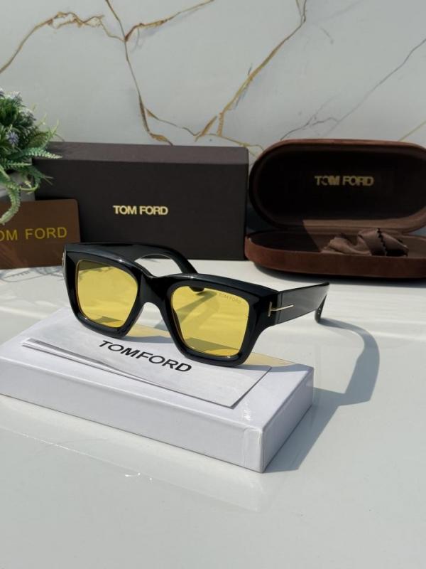 TomFord 4184 Black/Yellow Premium Sunglass