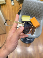 Louiis_Vuiitton 22295 Gold Black