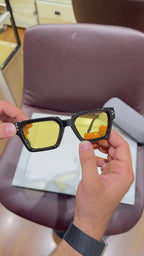 Loui_s Vuitto_n 35104 Black Yellow