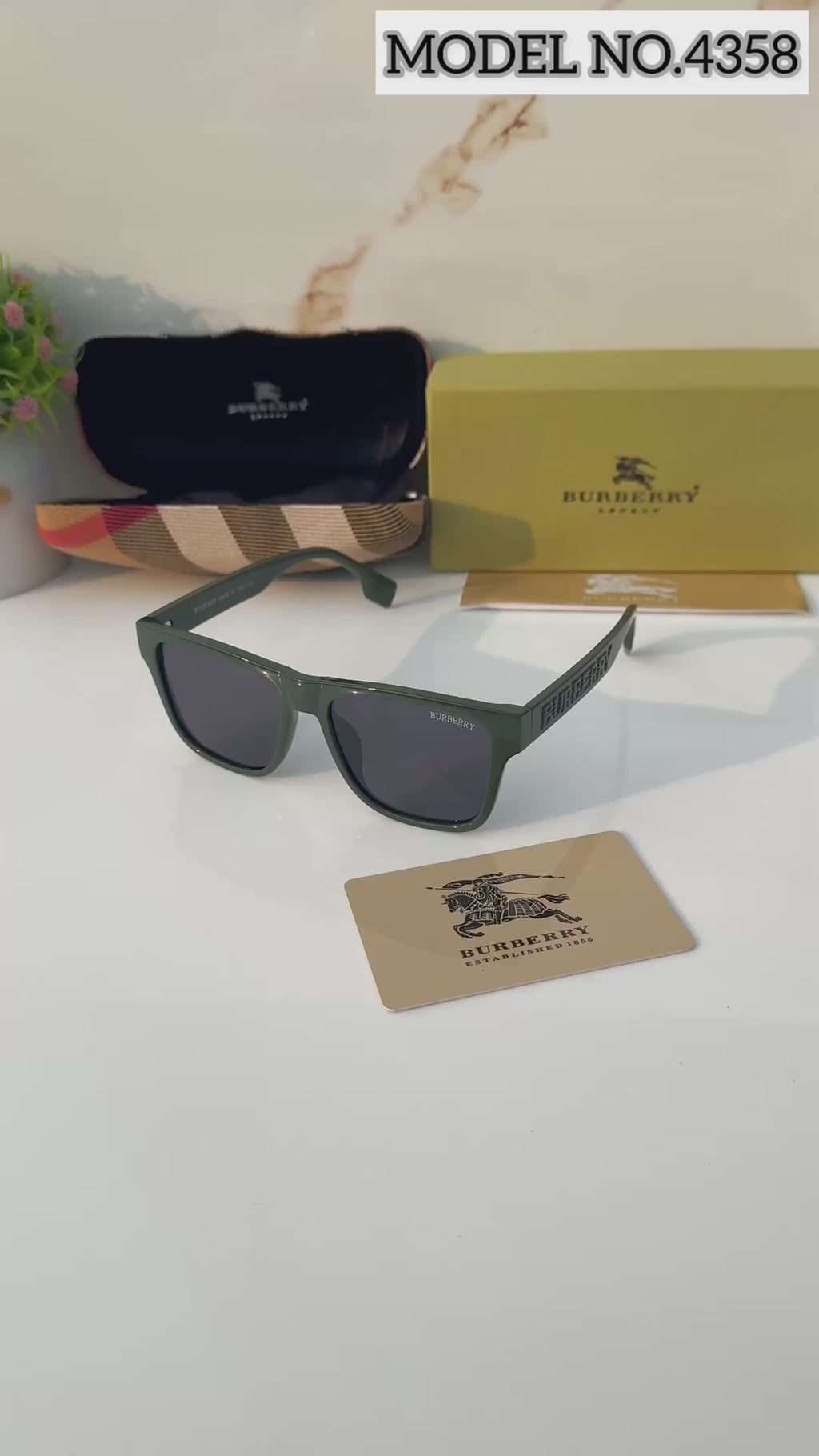 Burberr_y 4358 Green