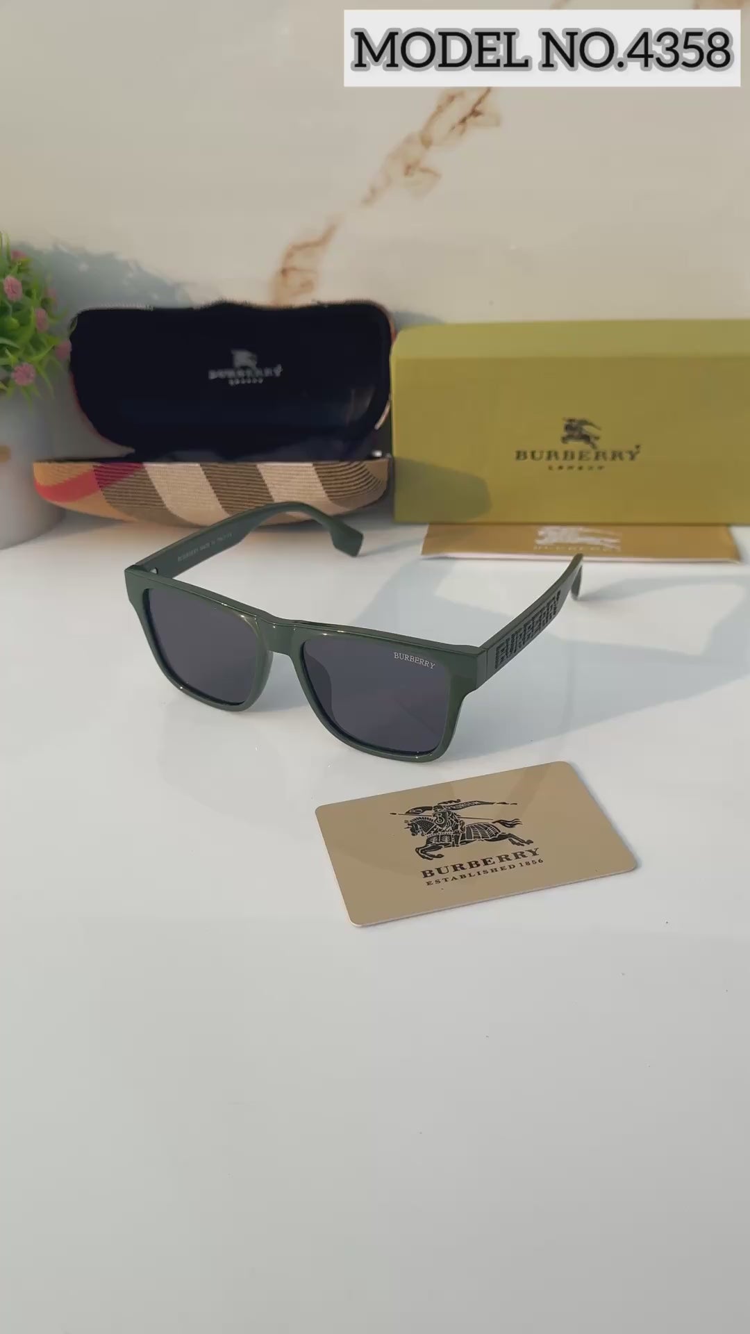 Burberr_y 4358 Green