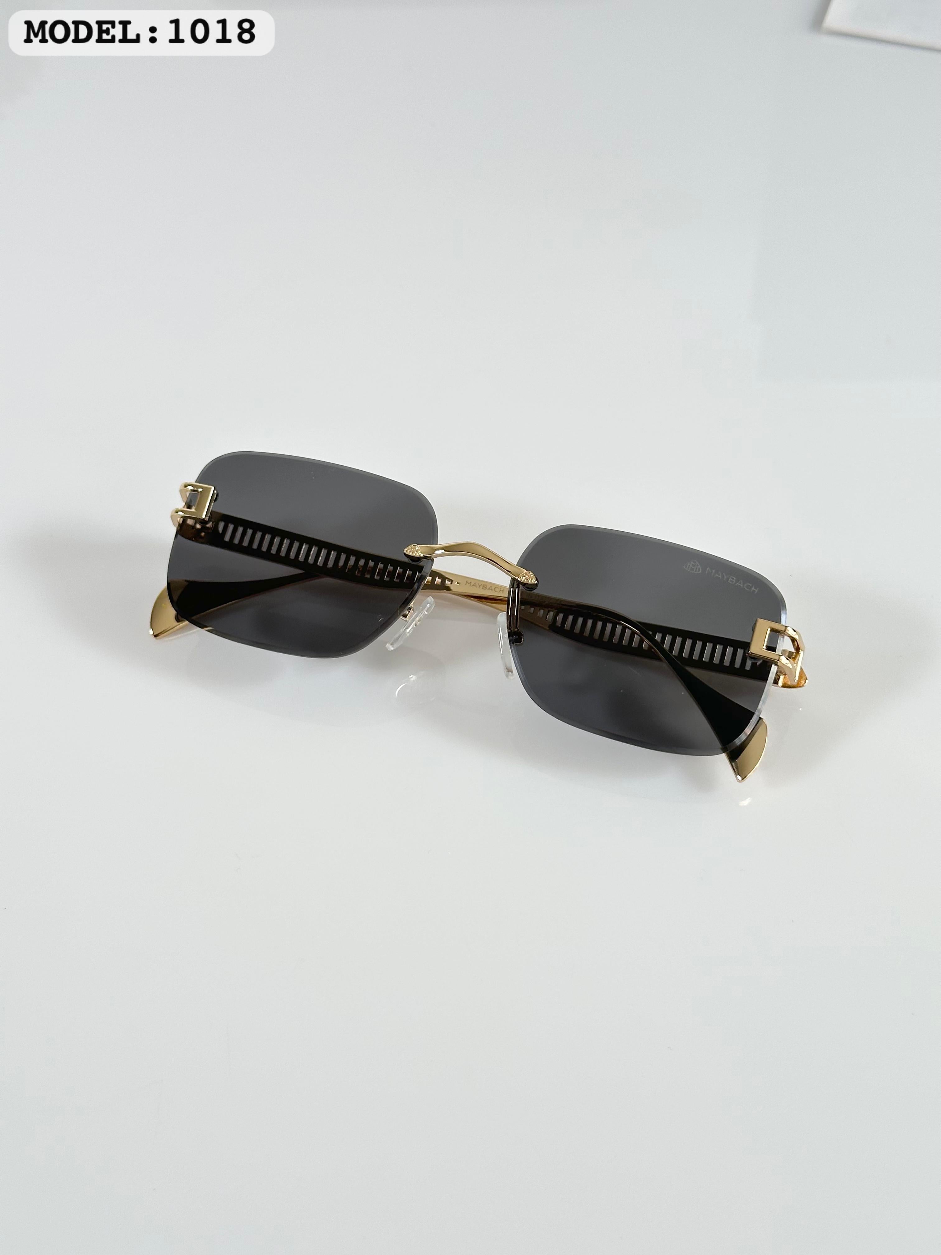 Maybach 1018 Gold/Black