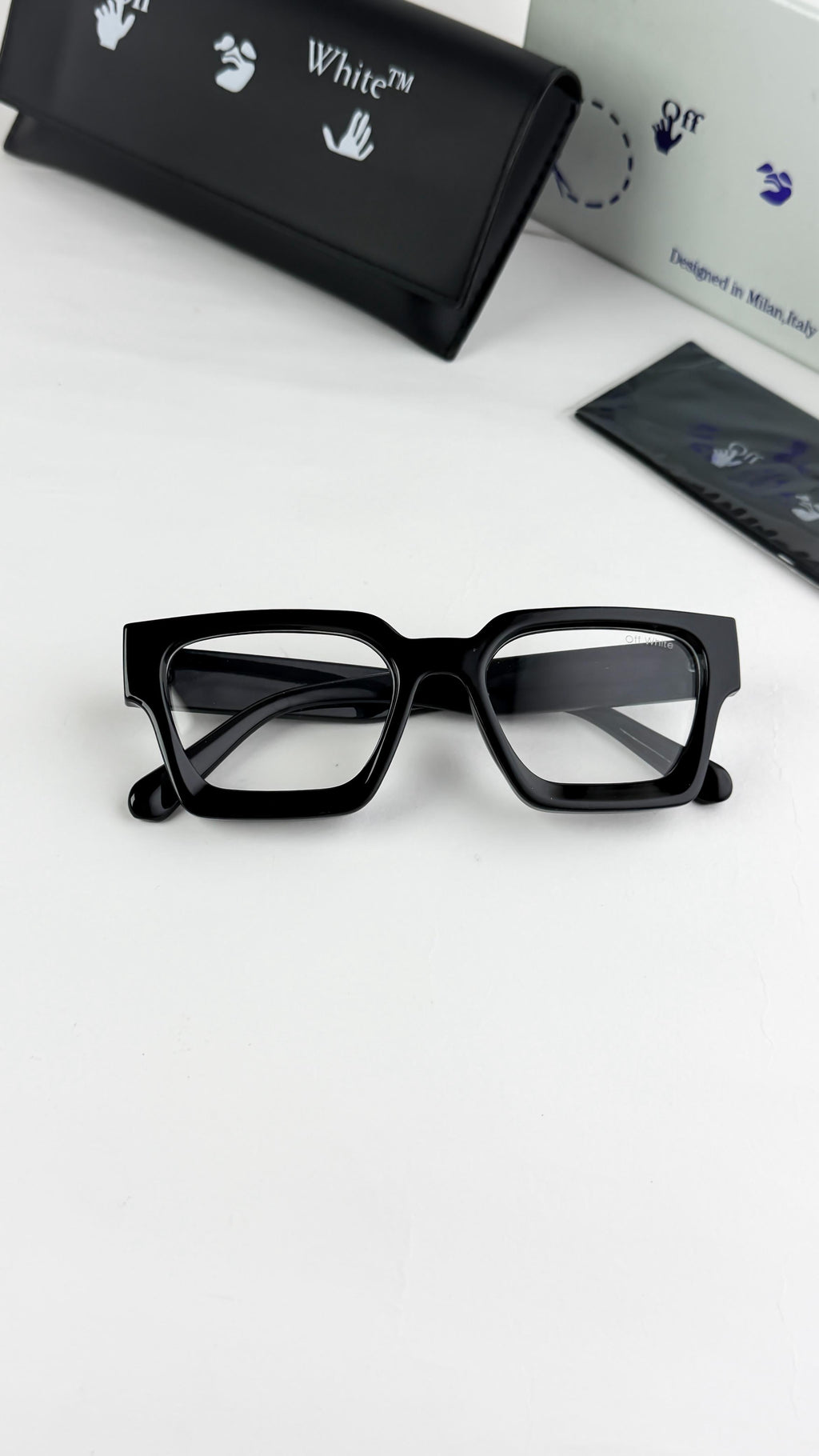 OFFF White 88995 Premiun Black Frame